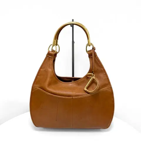 디올 레더 61 호보 숄더백