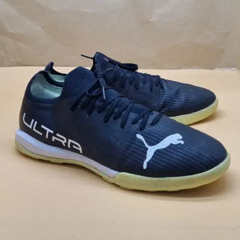 푸마 울트라3.4 풋살화 285_
