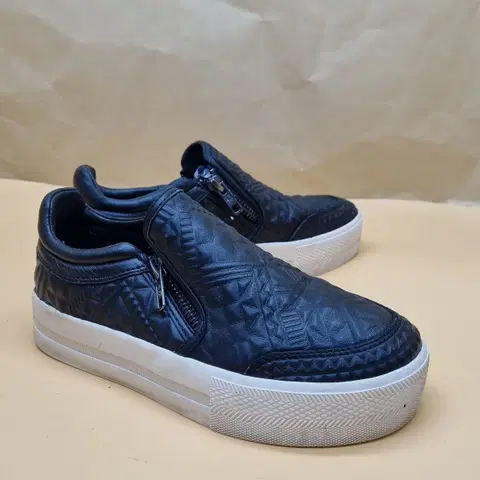 아쉬 ash 여성 가죽 슬립온36 230_