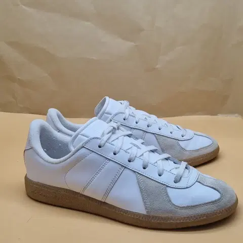 아디다스 BW 아미 독일군 스니커즈275.