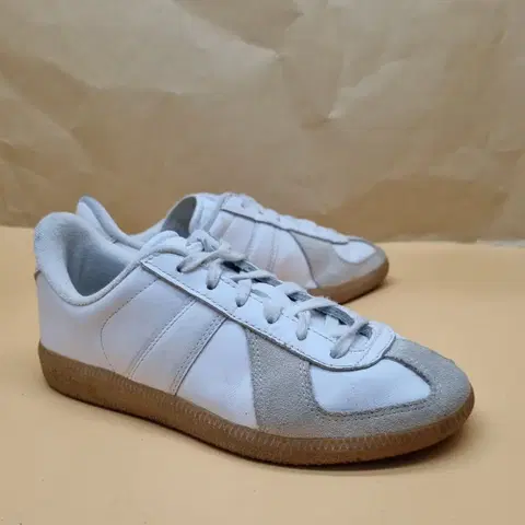 아디다스 BW 아미 독일군 스니커즈230.