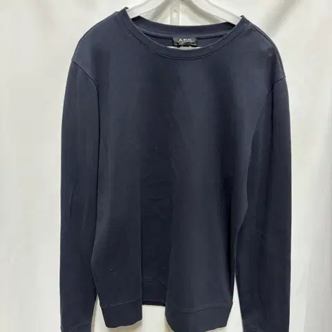 A.P.C.블랙 맨투맨 티셔츠 M