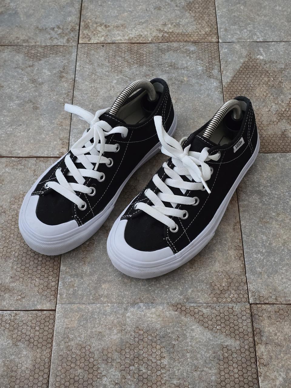 (230)반스 식스티 세븐 블랙 스니커즈 운동화