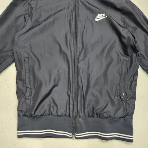 NIKE 리버시블 바람막이 자켓 3