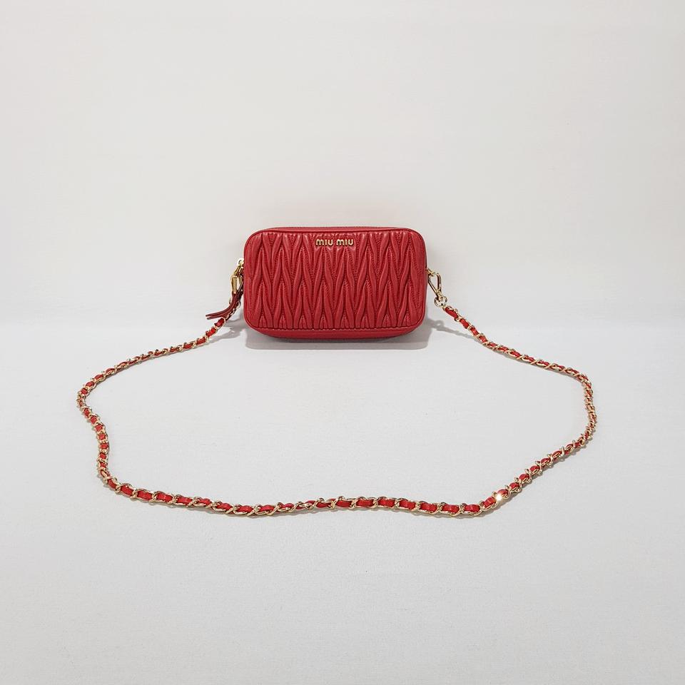 정품) 미우미우 마테라쎄 더블 지퍼 크로스백 5NF011