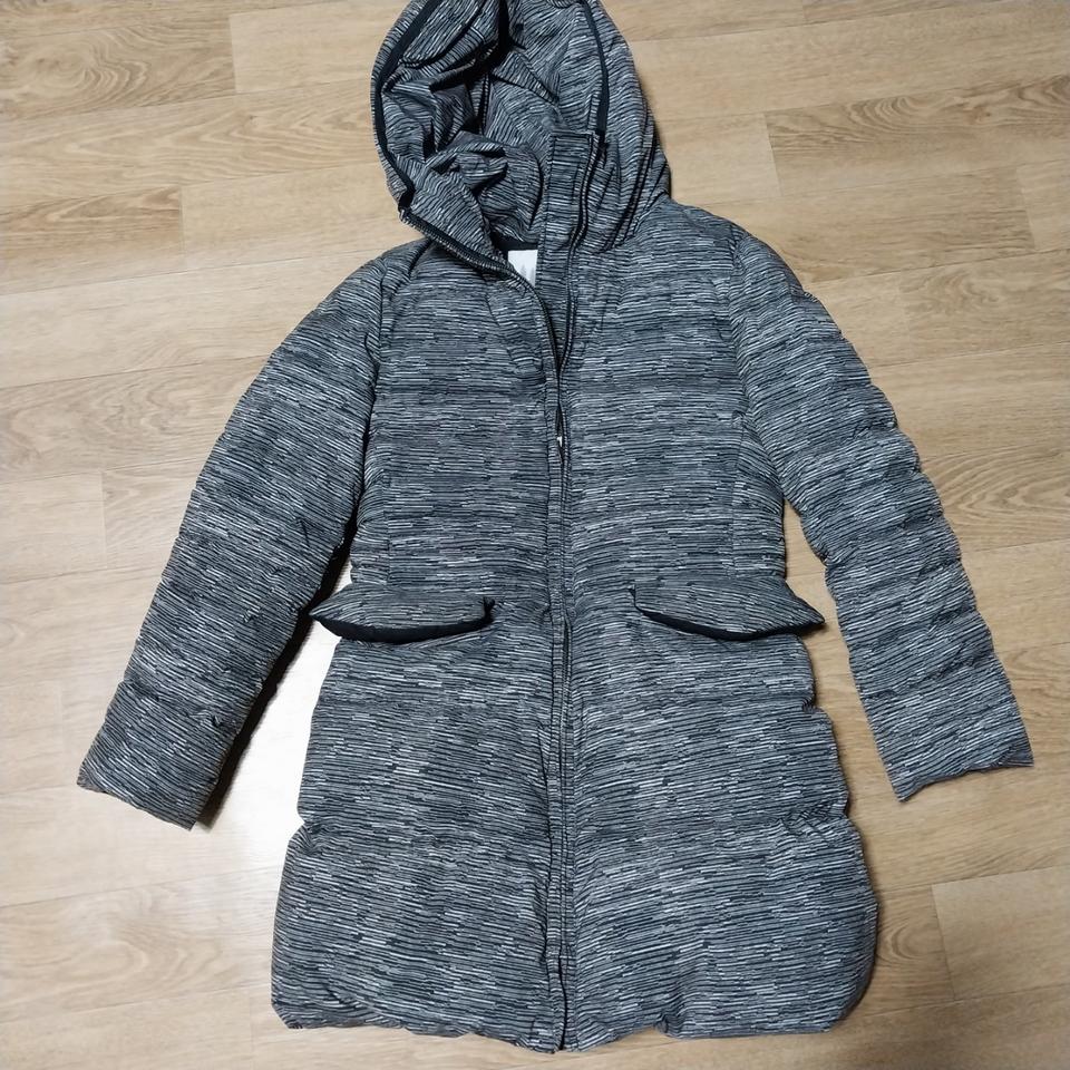 베네통 오리털 패딩 여성85 사이쥬