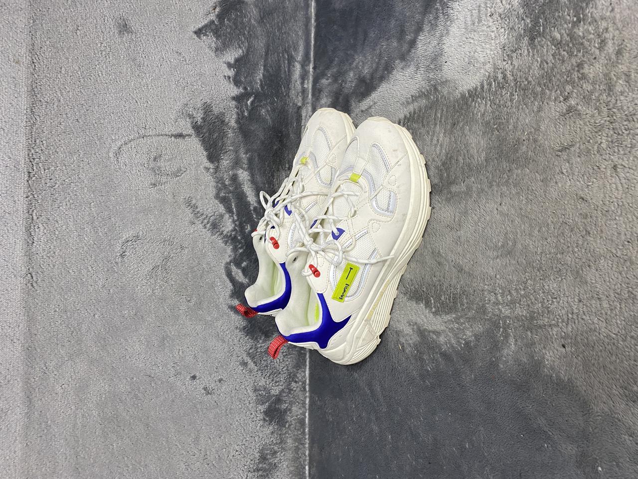 다이나핏 운동화 270