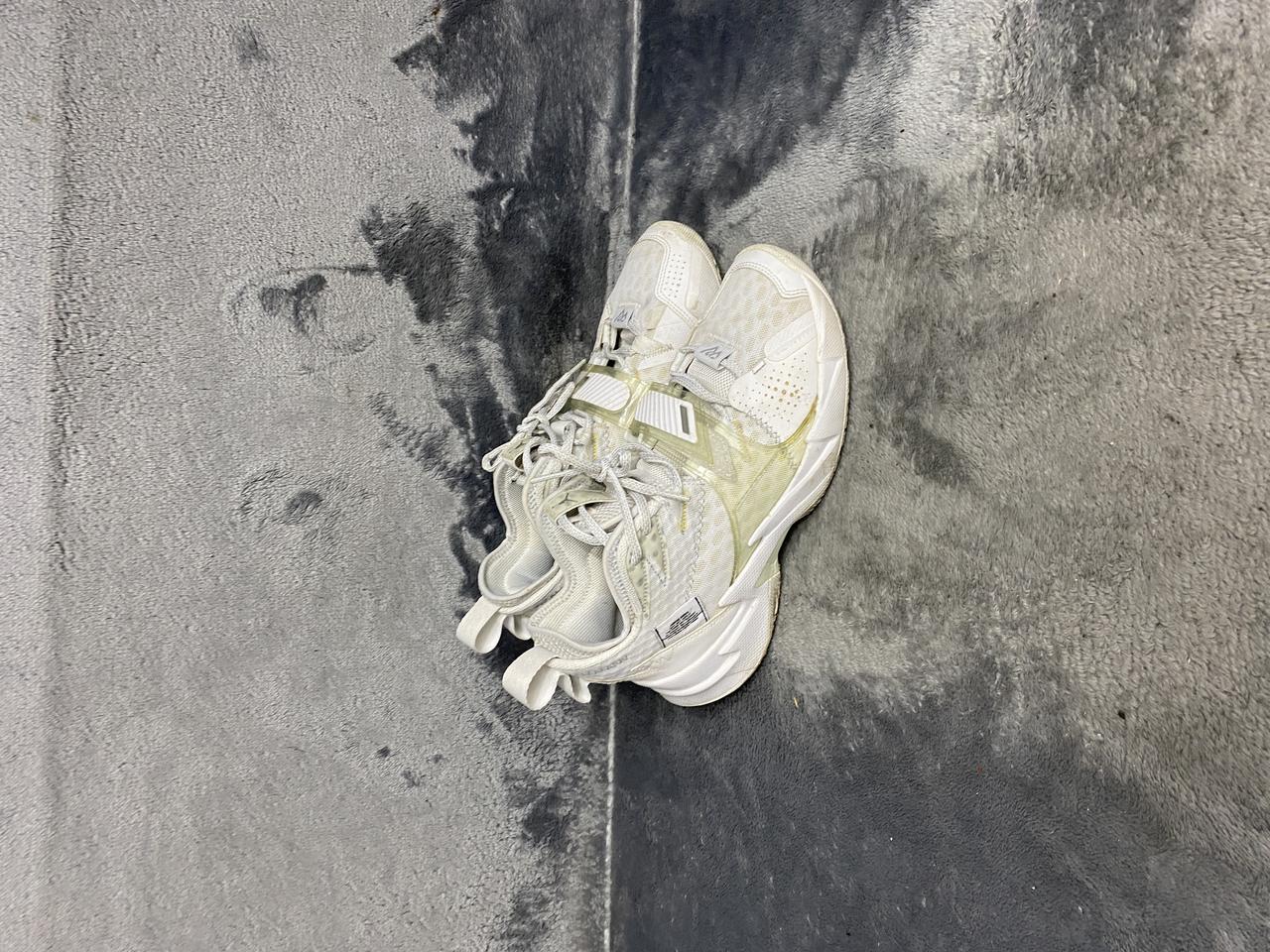 조던 운동화 255