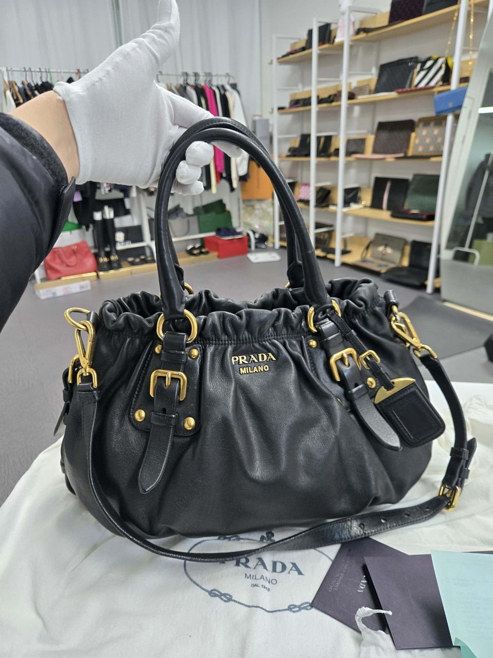 [A급컨디션]프라다 가죽 숄더백