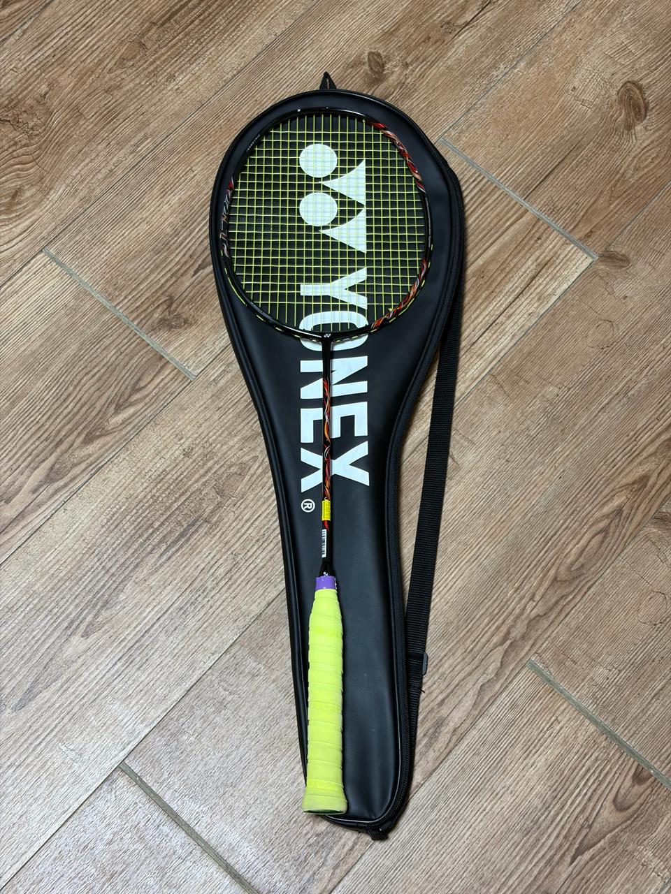 요넥스 배드민턴 라켓