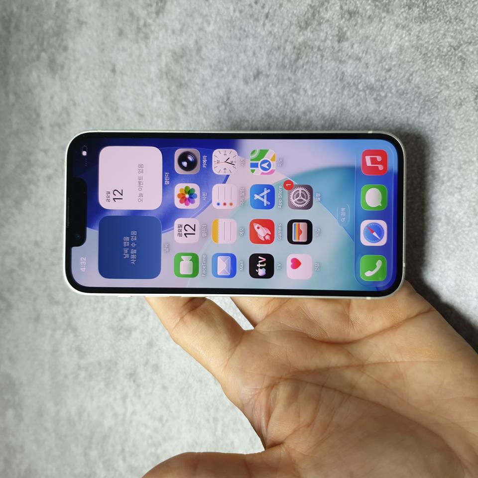 아이폰13미니 화이트 128G A급 판매합니다