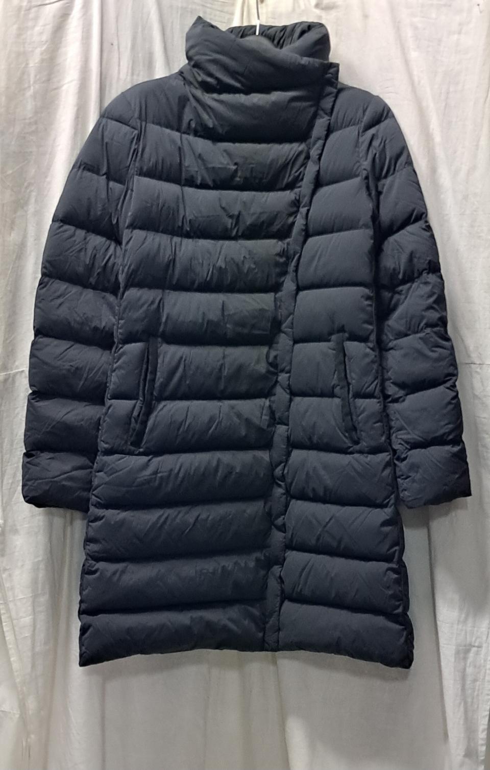 베라왕 오리털 경량패딩 55ㅡ66