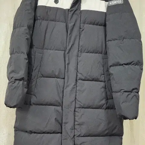 327케이스위스 블랙 롱패딩