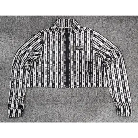 아디다스 스트라이프 로고 크롭 트랙탑 집업 자켓 S