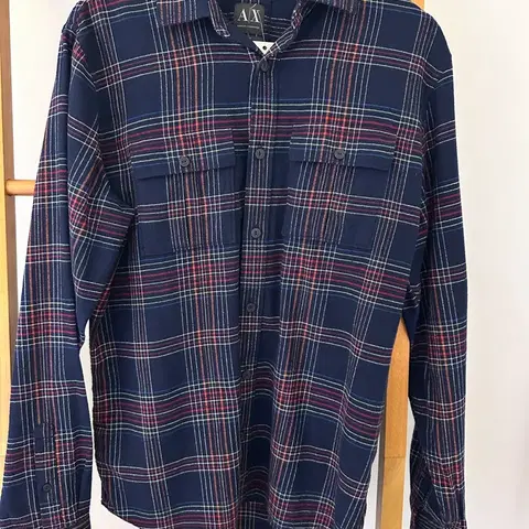 A|X 아르마니 익스체인지 체크 남방(사이즈M)겨울용