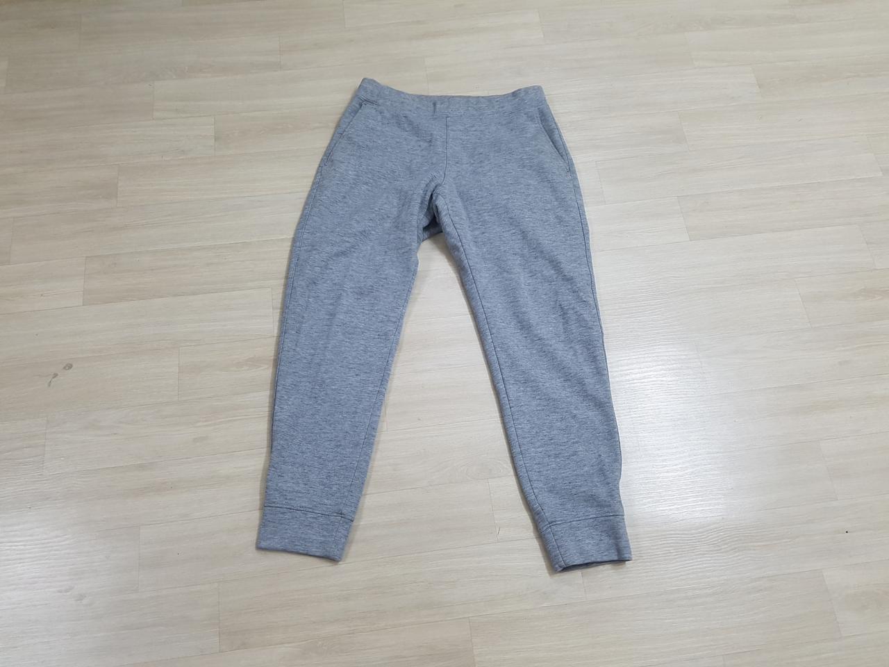 유니클로 남성바지 안감기모 스판 사이즈 32인치 상태양호