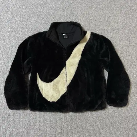 [정가 14만원] 나이키 퍼자켓 여성용 S