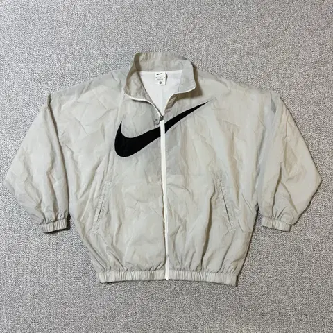 나이키 바람막이 여성용 M