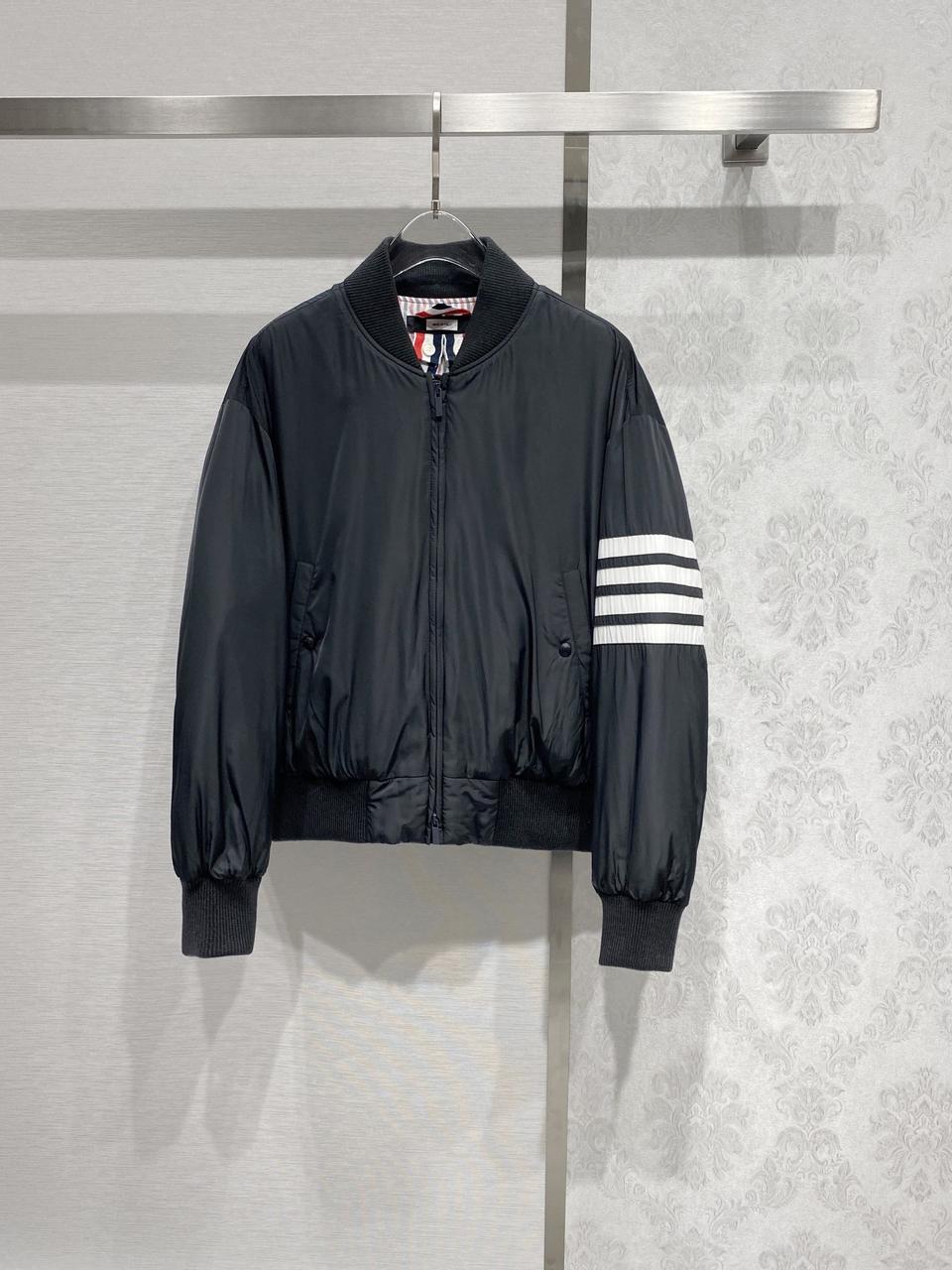 톰브라운 남여공용 다운 자켓