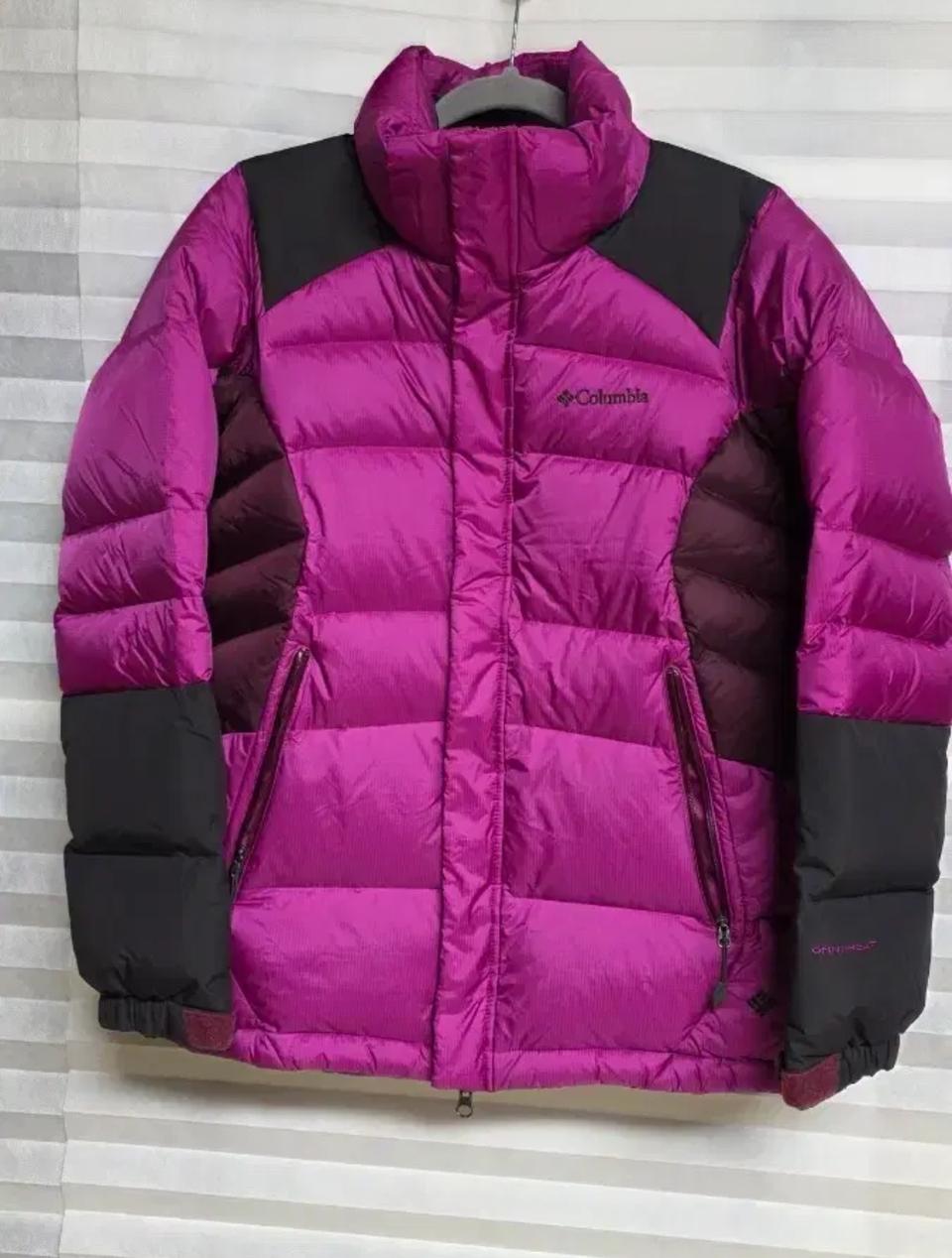 컬럼비아 구스다운 패딩
