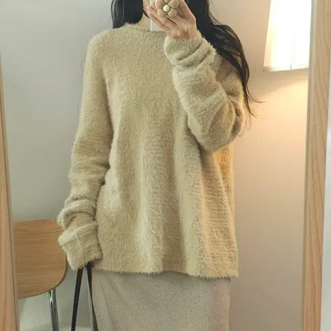 (M)스트라디바리우스 라운드넥 부클 긴팔 니트 베이지 L1W1471