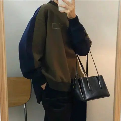 (S)톰그레이하운드 배색 맨투맨 스웻셔츠 기모 오버핏 L9W1028