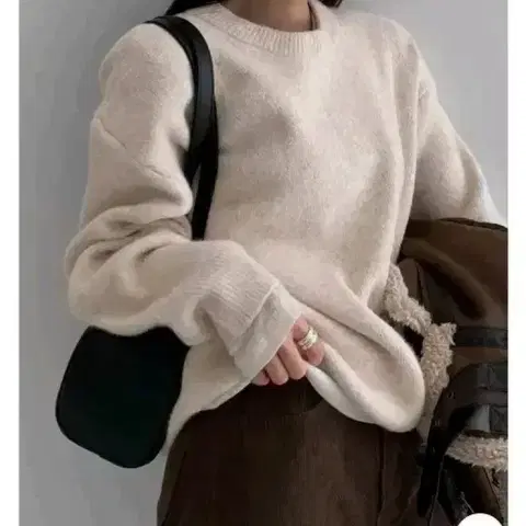 모엣 루즈 라운드 니트 - 프리,아이보리