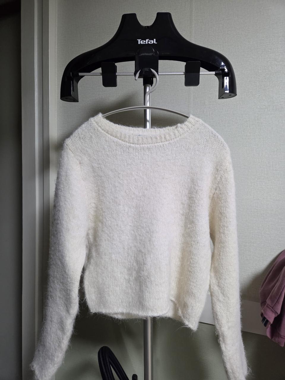 (free)아이보리 모헤어 니트