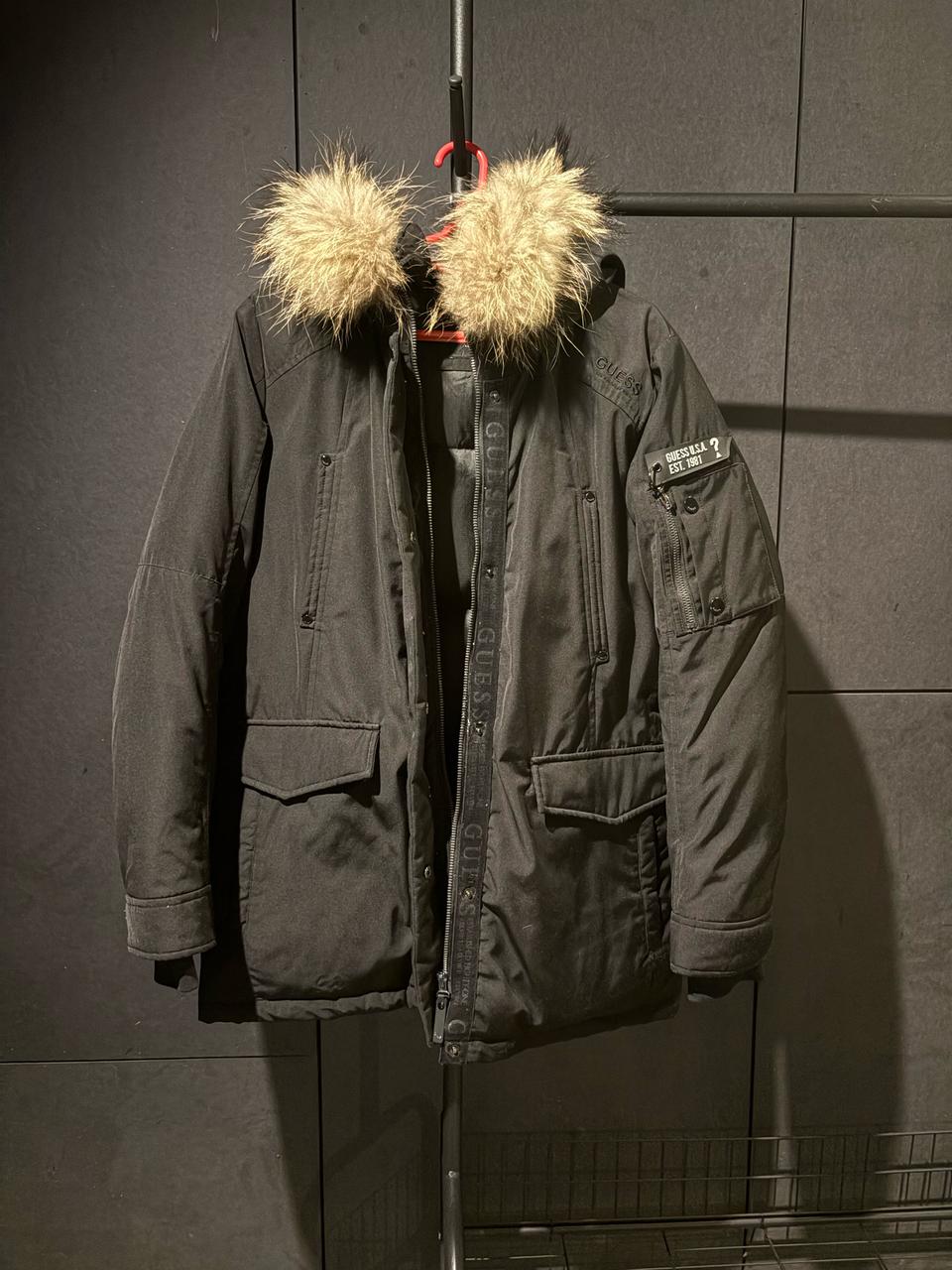 [중고/M] 상태좋은 게스 여성패딩