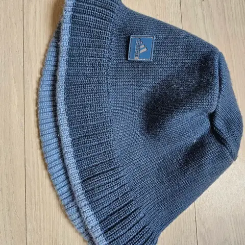 아디다스 니트 모자 블루