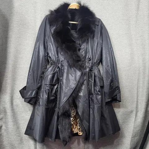 블랙 폭스퍼카라 ,렉스퍼안감 트리밍 코트