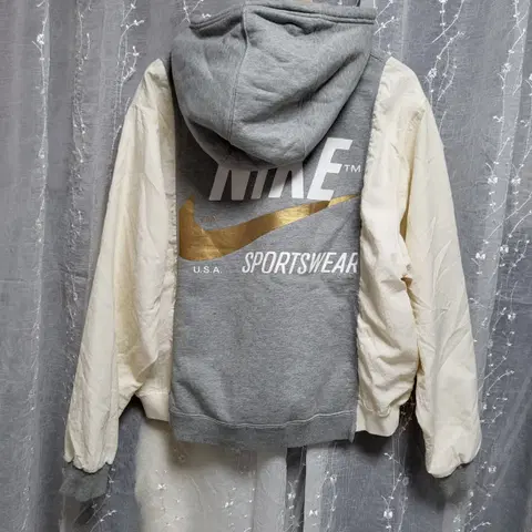 나이키 그레이/아이보리 후드티