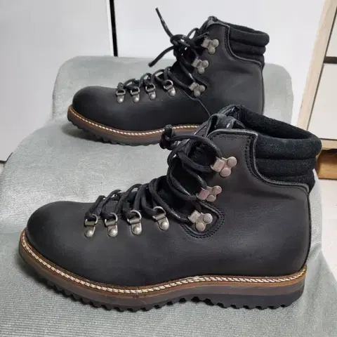 포르투갈 노베로토코스타 가죽워커