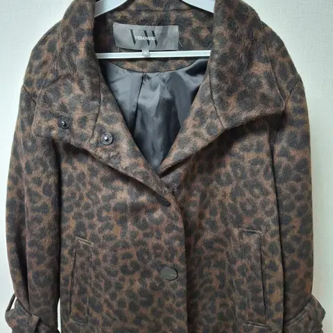 베라왕 여성겨울자켓 새상품 66(44.55도있음)