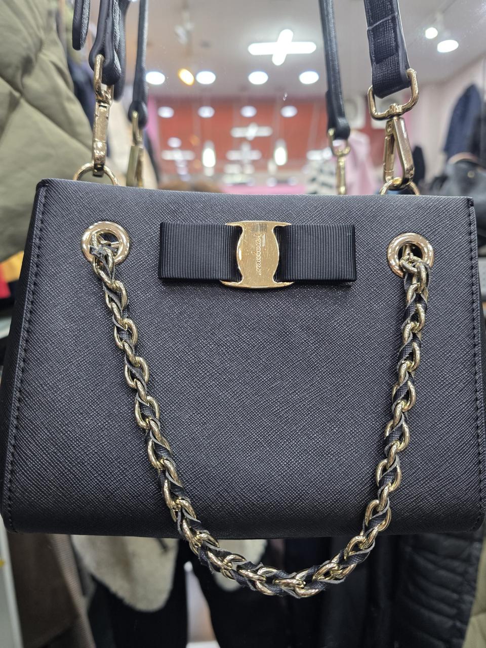 페라가모 미니체인백