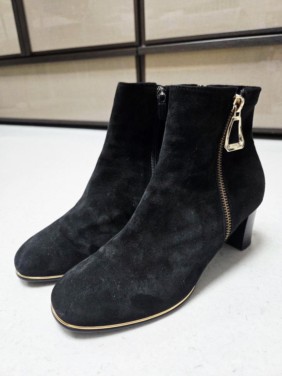 무크 스웨이드 앵클 부츠