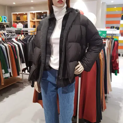 베네통 니트 후드 덕다운 블랙 숏 패딩 점퍼 자켓 출근룩 항공