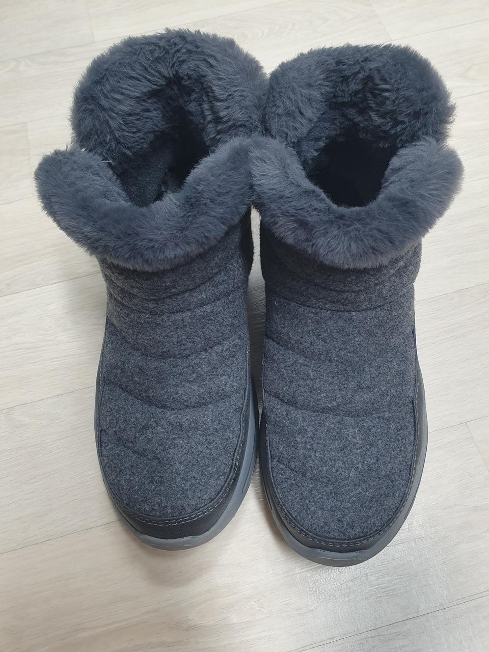 스케처스 부츠 235mm