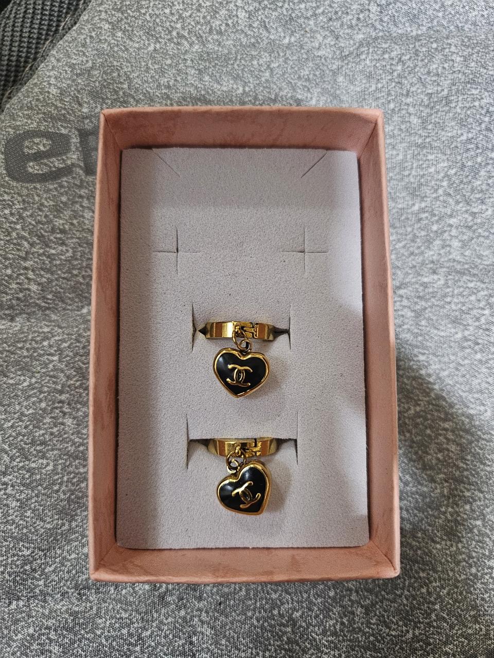 샤넬 써지컬 원터치 귀걸이