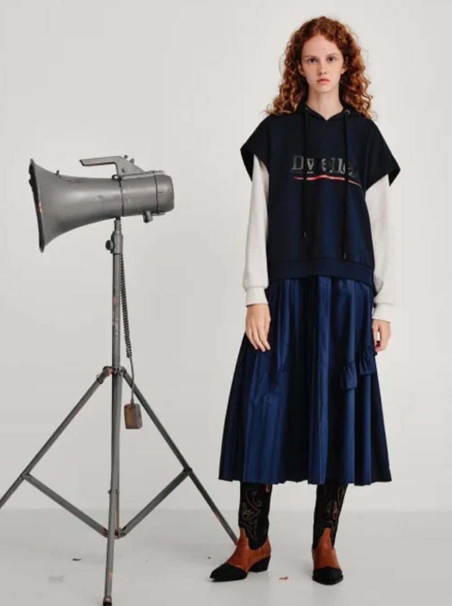 쥬시쥬디 레이어드 후드 져지 플리츠 원피스 66사이즈