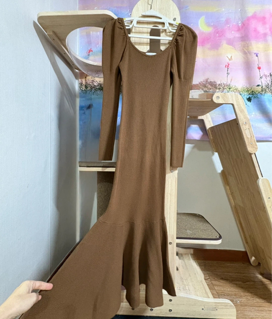 want 머메이드롱퍼프니트원피스 (정가69,000)새옷