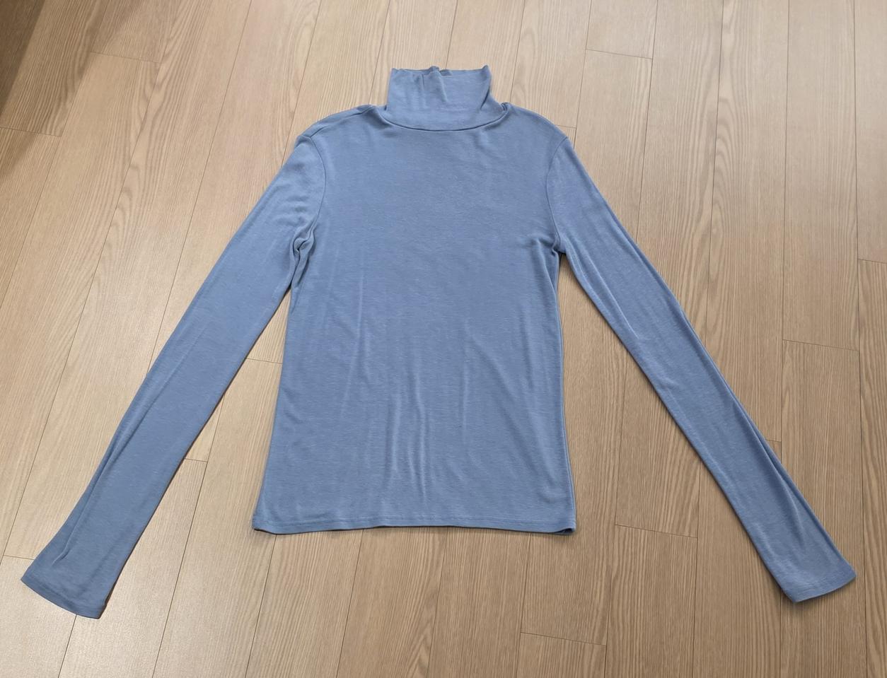 스카이블루 목티