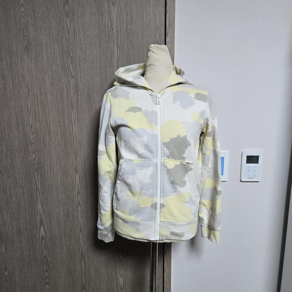 자딕앤볼테르 매장판 24년식 카모플라쥬 후드집업