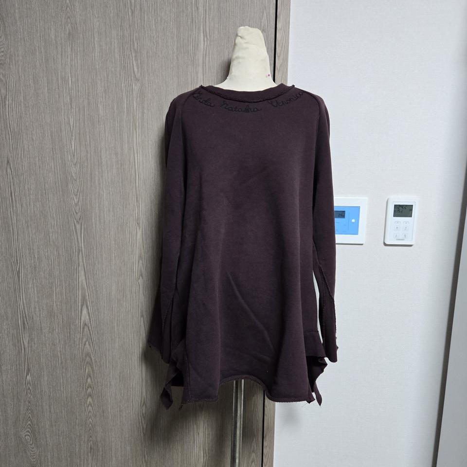 오즈세컨 O2nd 브라운 독특한 스타일 롱 맨투맨 티셔츠