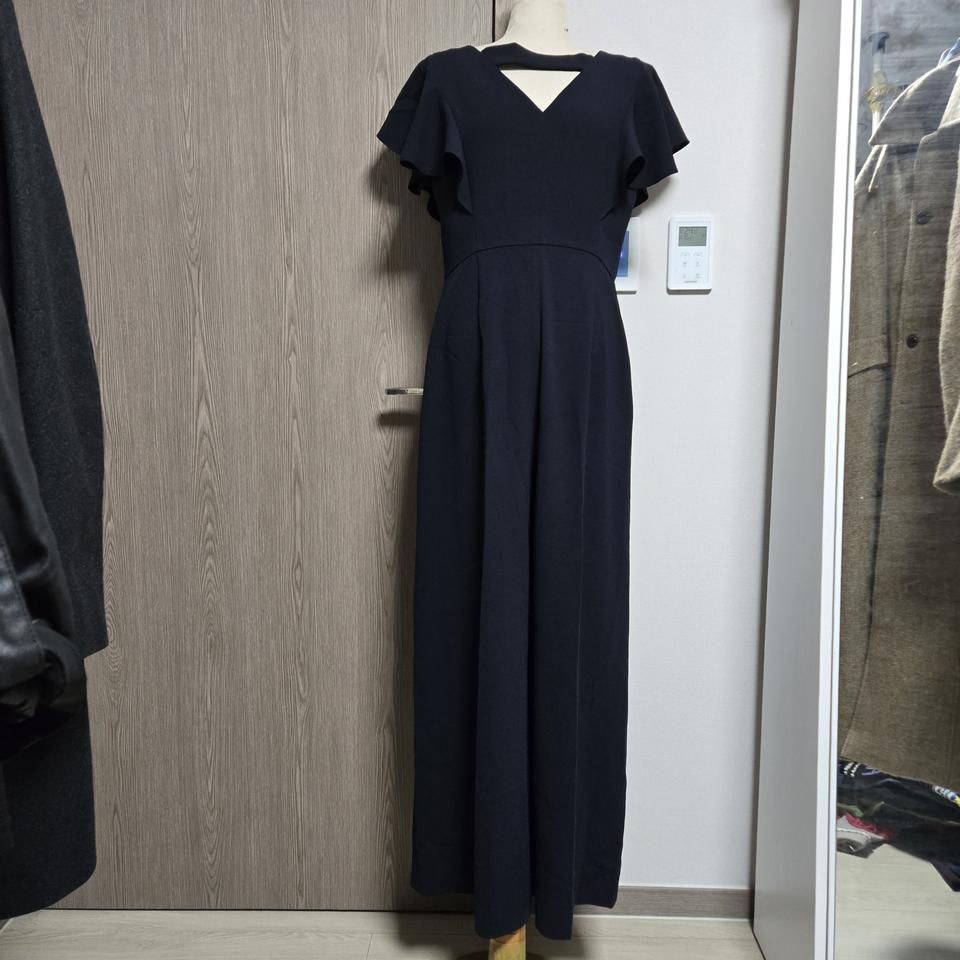 샤틴 SATIN 블랙  롱 점프슈트 치마바지