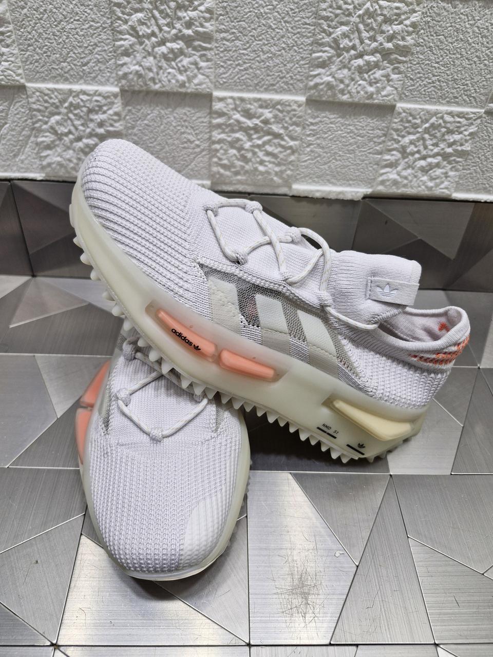 아디다스 런닝화 (택포)