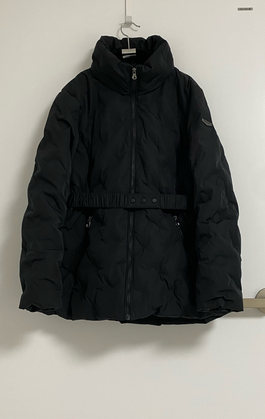 캘빈클라인.퍼포먼스 다운패딩