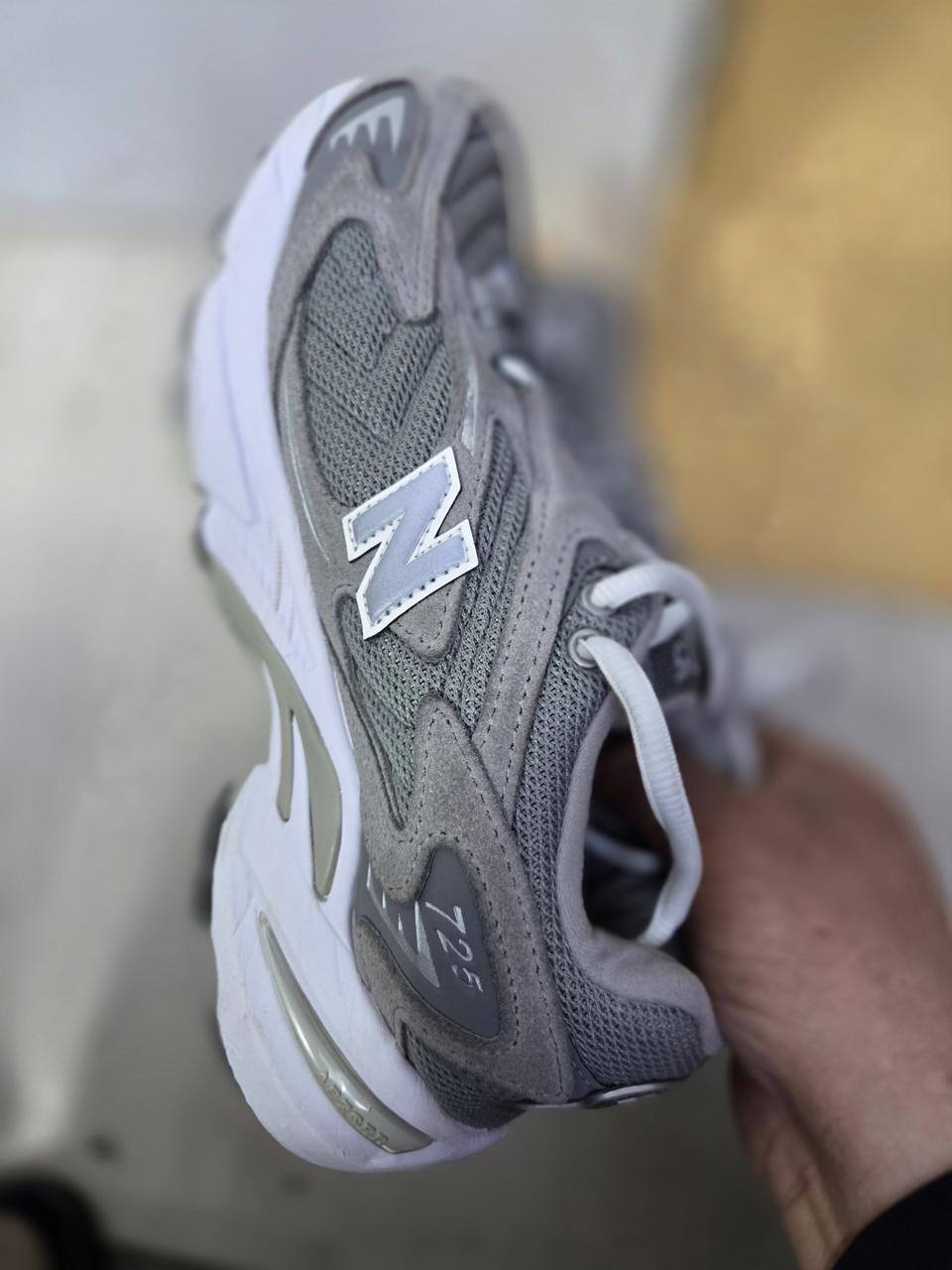 뉴발란스 운동화 245