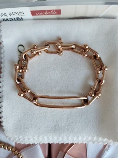 18k핑크골드팔찌