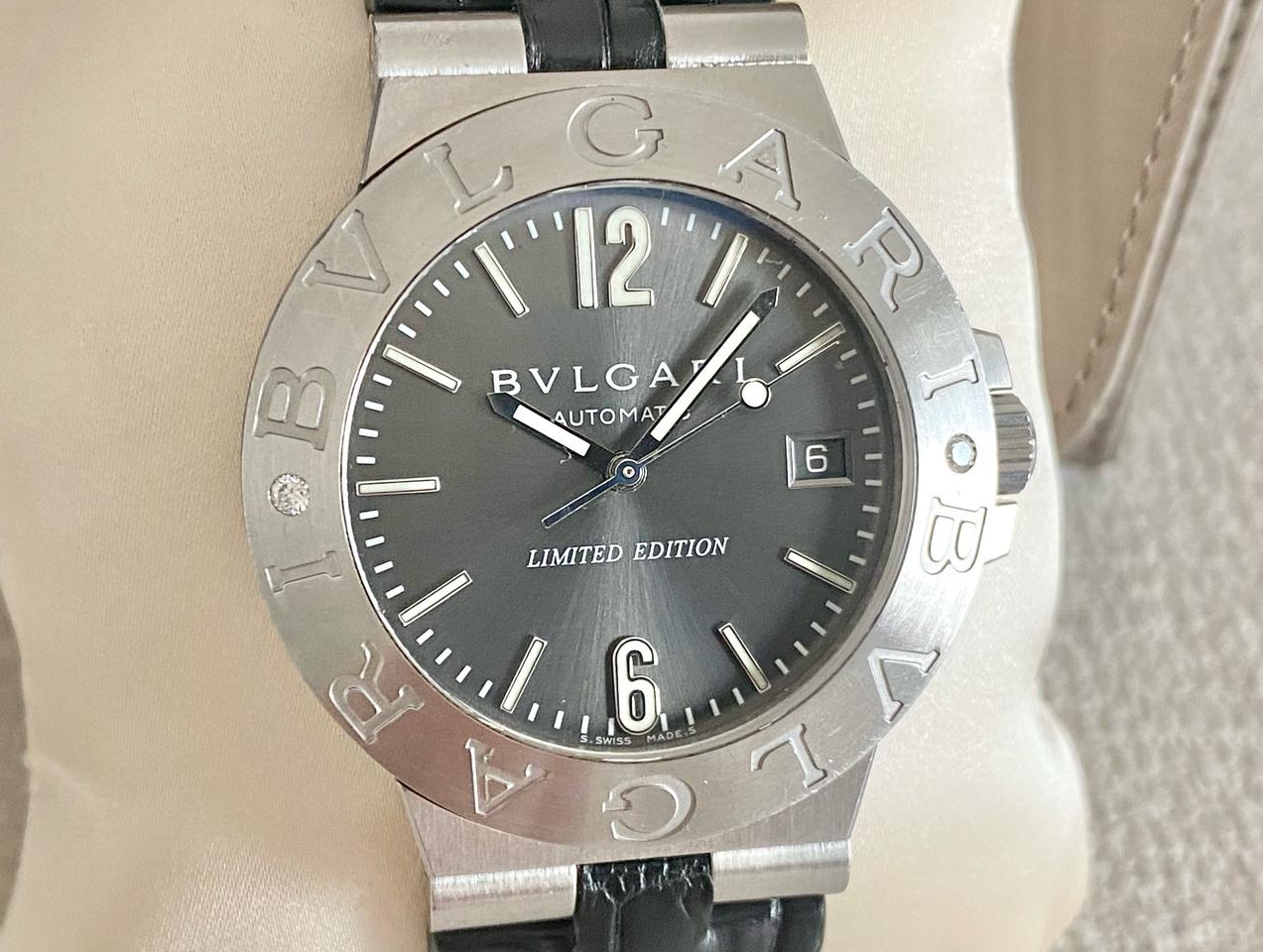 불가리 디아고노 리미티드에디션 LCV38 2P 다이아 38mm 오토메틱